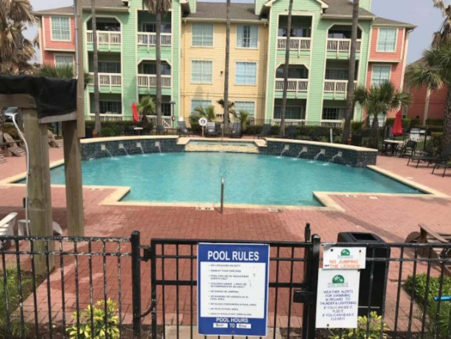 Apartment Oceanfront At The Dawns Galveston