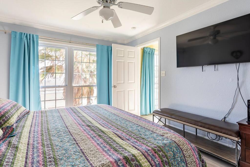 Apartment Oceanfront At The Dawns